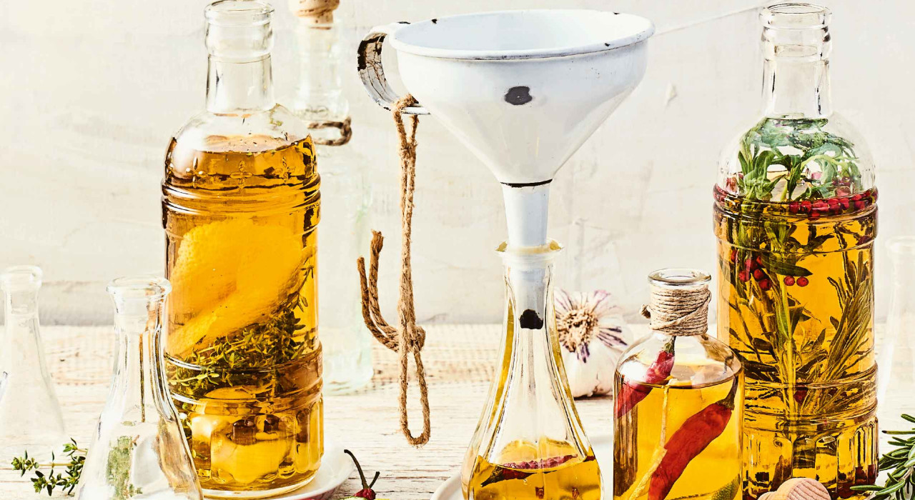 Dreierlei Kräuteröl